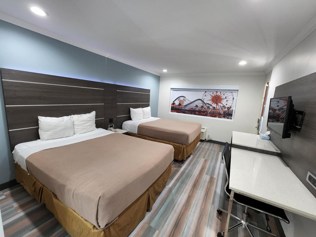 ทราเวลลอดจ์ ฟูลเลอร์ตัน เนียร์ แอนาไฮม์ Hotel ฟุลเลอร์ตัน ภายนอก รูปภาพ