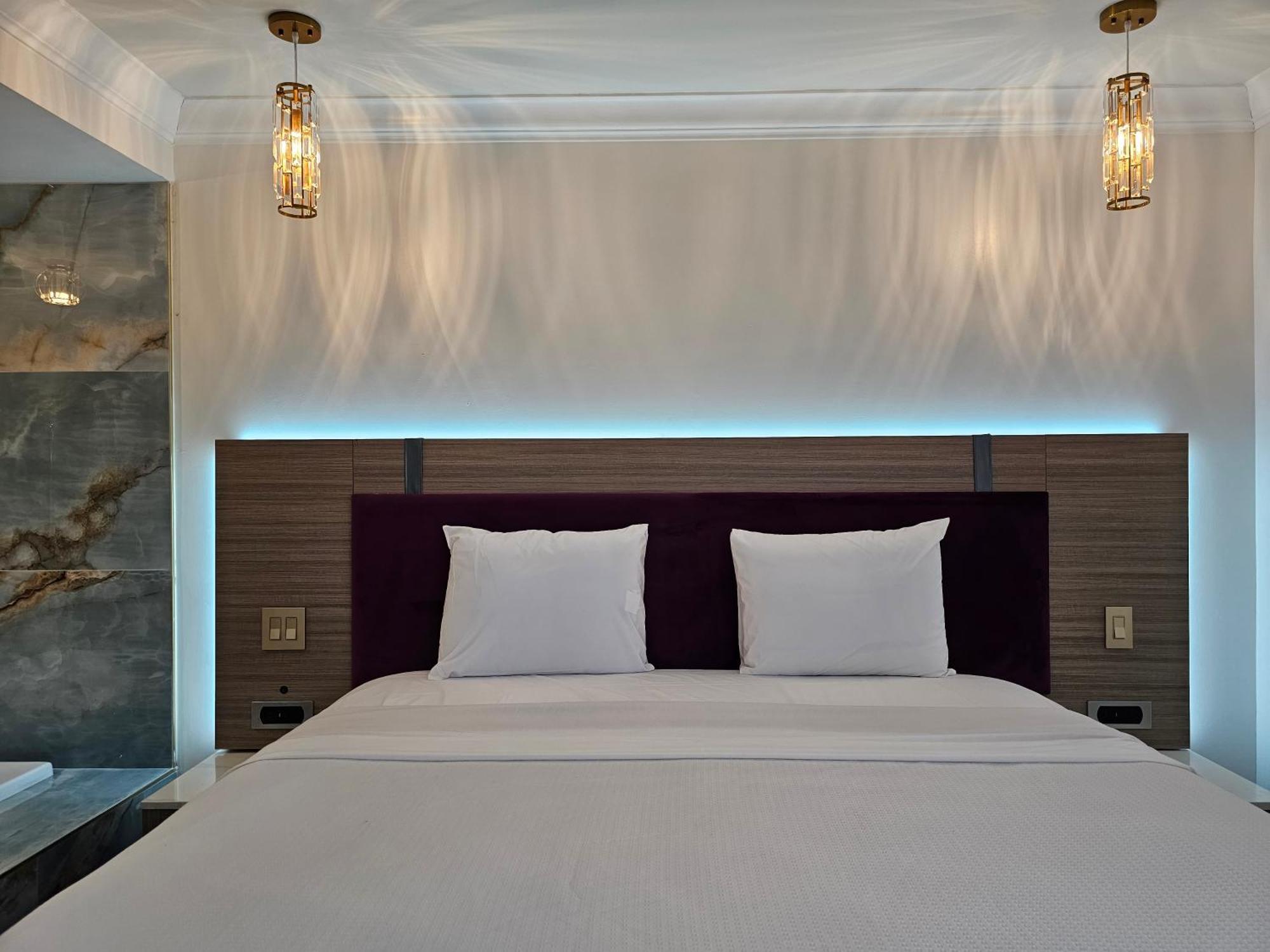 ทราเวลลอดจ์ ฟูลเลอร์ตัน เนียร์ แอนาไฮม์ Hotel ฟุลเลอร์ตัน ภายนอก รูปภาพ